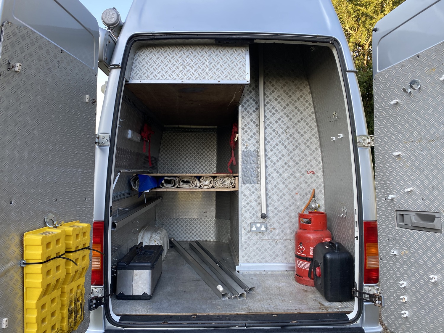 VW Volkswagen LT 35 TDi LWB Sportshome Camper Van 3 Berth Quad MotoX