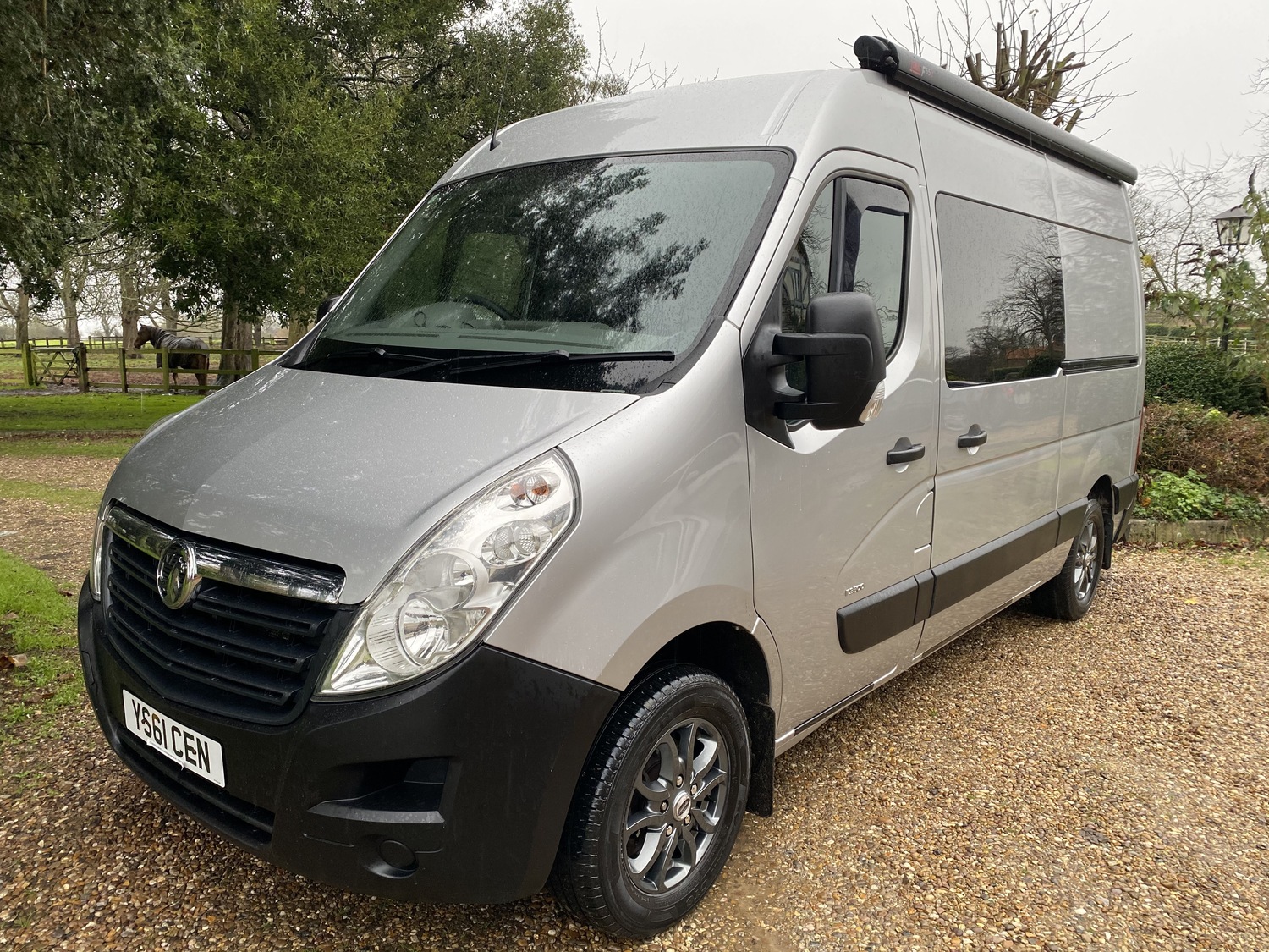 2011-61-reg-vauxhall-movano-2-3-cdti-camper-van-2-berth-fixed-bed