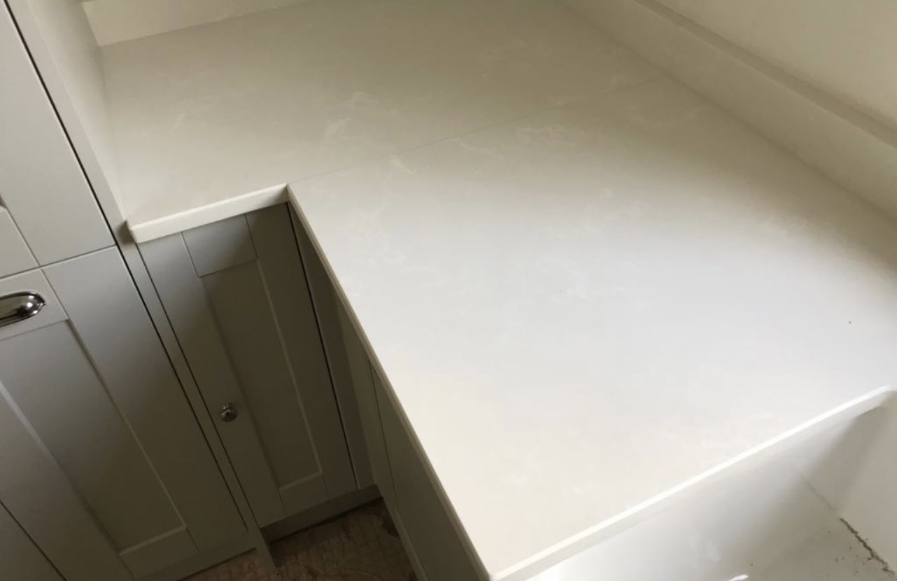 Global quartz Bianco Stratus Mtstones Quartz Kitchen Worktops