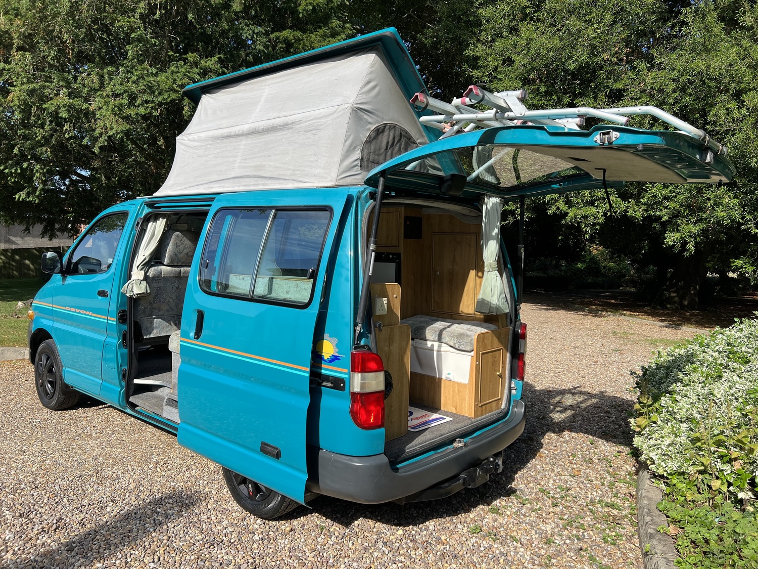 Devon Sunrise Toyota Hiace 2000 model Camper Van 2 Berth 2.4TD Heating ...