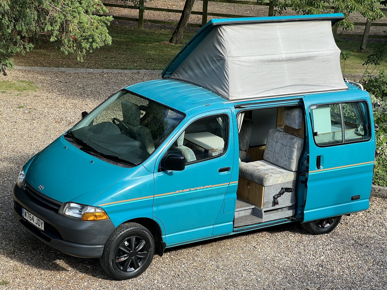 Devon Sunrise Toyota Hiace 2000 model Camper Van 2 Berth 2.4TD Heating ...
