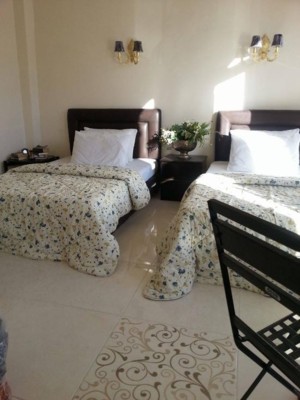 Rooms & hotel facilities